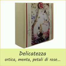 Carica l'immagine nel visualizzatore di Gallery, Scatola illustrata con tisana BIO - BACIO DI PRIMAVERA