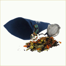 Carica l'immagine nel visualizzatore di Gallery, cofanetto con filtro - tenerezza