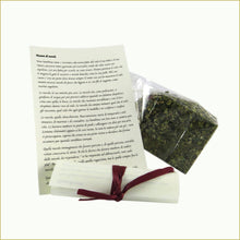 Carica l'immagine nel visualizzatore di Gallery, scatola illustrata con miscela di tè bio - ricami di nuvole