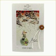 Carica l'immagine nel visualizzatore di Gallery, Tisane d'Autore® Libricino con miscela di tè BIO - RICAMI DI NUVOLE